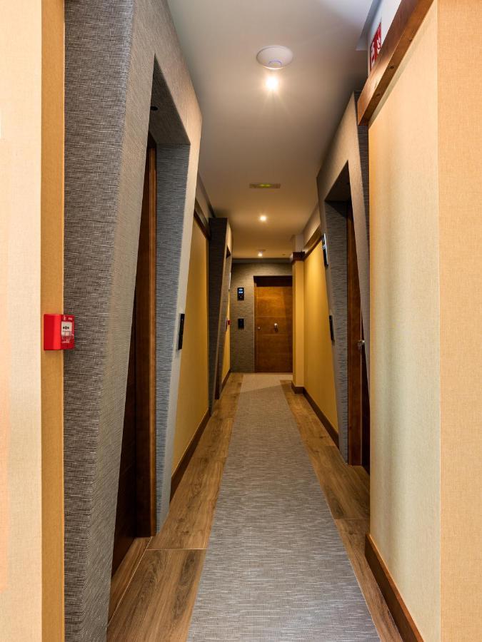 Hotel Antantie Конил-де-ла-Фронтера Екстериор снимка